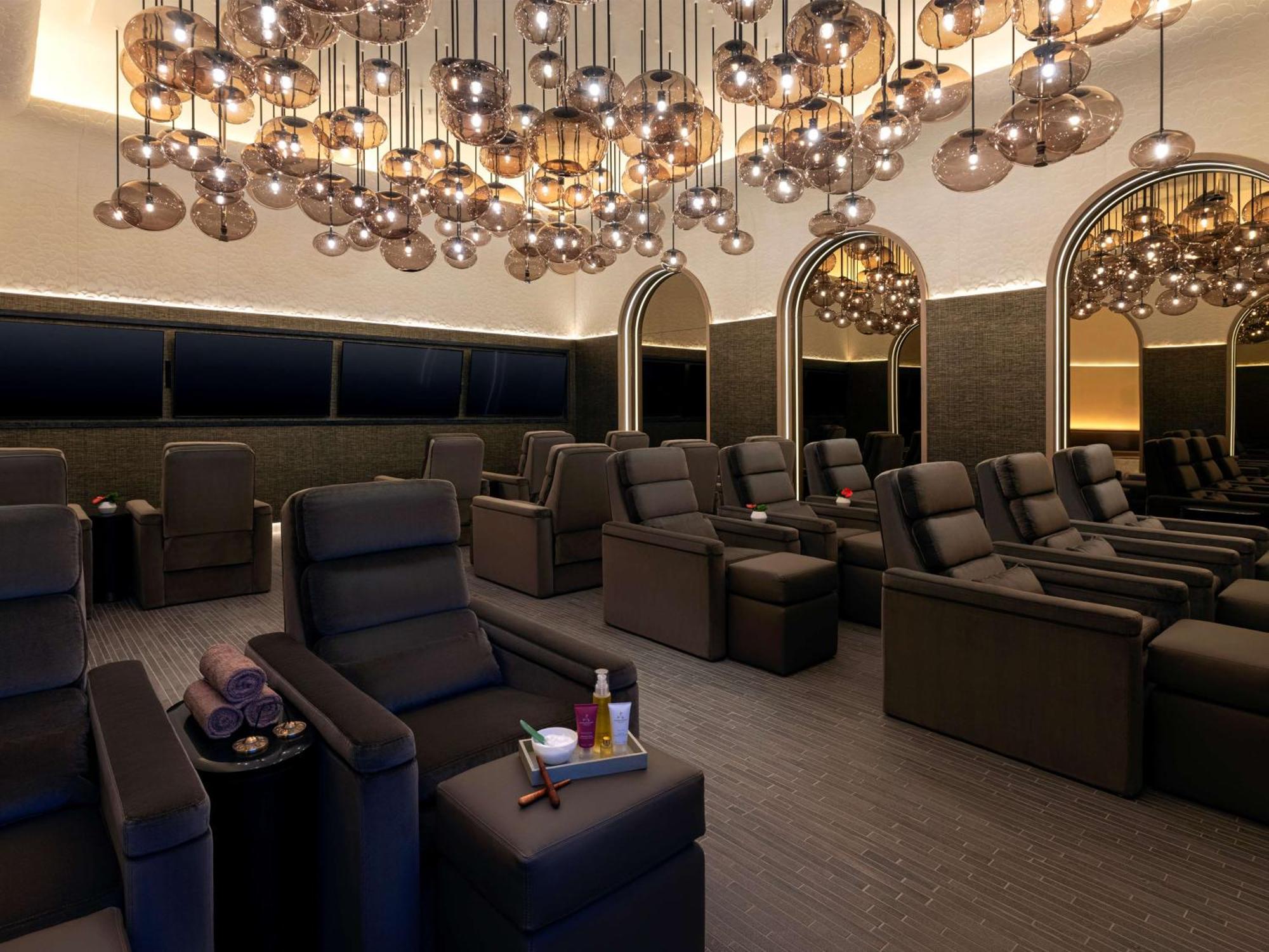 Las Vegas Hilton At Resorts World Esterno foto The spa at the Mandarin Oriental, Hong Kong